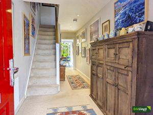 Photo 24- click for photo gallery